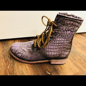 Brand new freebird purple croc boots